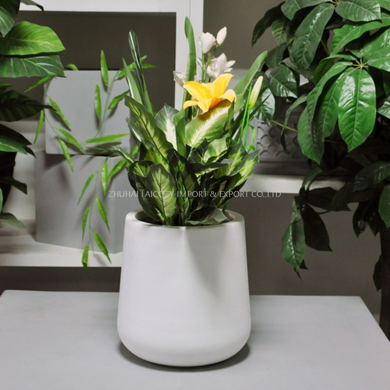 Customized Factory Wholesale Garden Flowerpot Fiberglass Lightweight Cement Round Planter Box